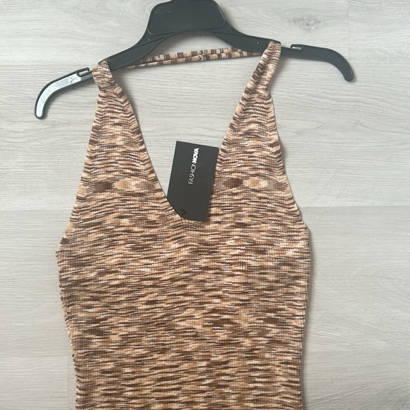 Fashion Nova Halter Dress - Picture 2 of 3